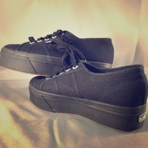 Superga Womens 7